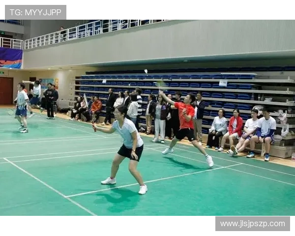 重庆羽毛球队崛起之路精英赛背后的奋斗与成长故事 重庆羽毛球队崛起之路精英赛背后的奋斗与成长故事