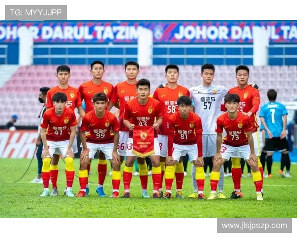 广州足球队在足球速度排行榜中荣获第六名展现出强劲实力与潜力