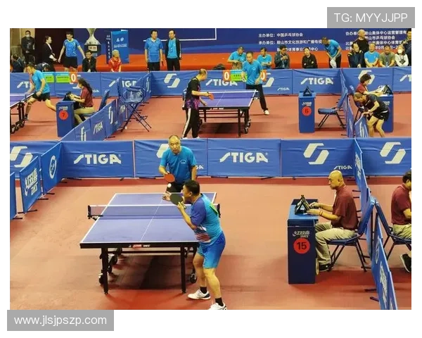 乒乓球的魅力揭晓：深入探讨上海乒乓球队的灵活战术与训练秘诀